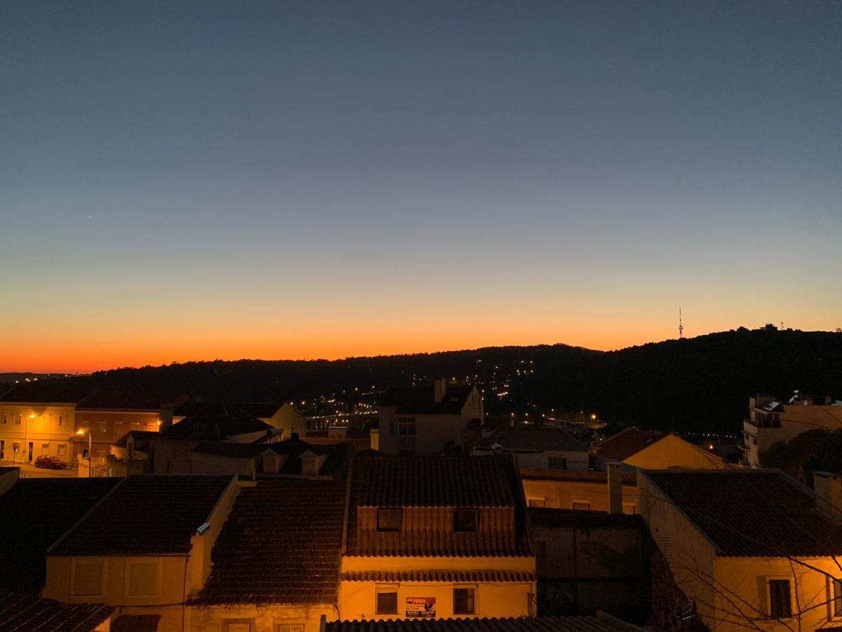Apartment2 With Terrace And A View Near Amoreiras リスボン エクステリア 写真